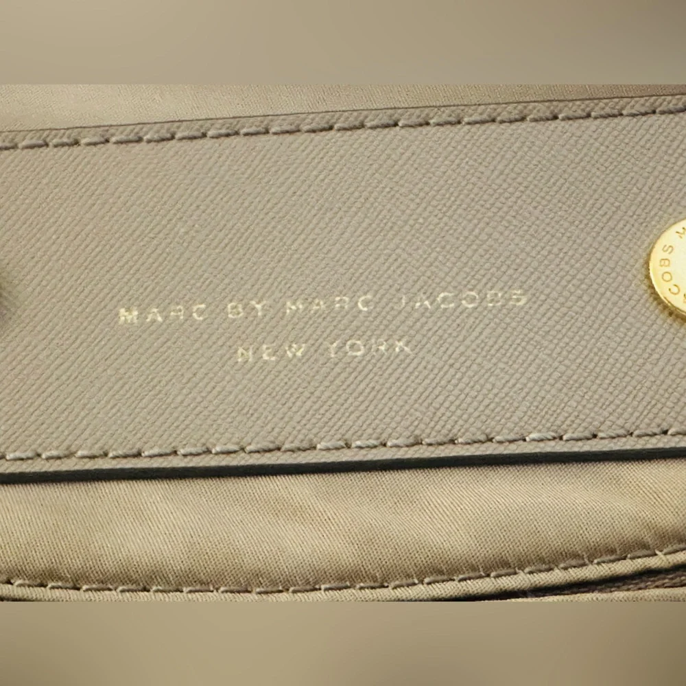 Marc by Marc Jacobs Women's Preppy Nylon Sasha - Picture 3 of 9